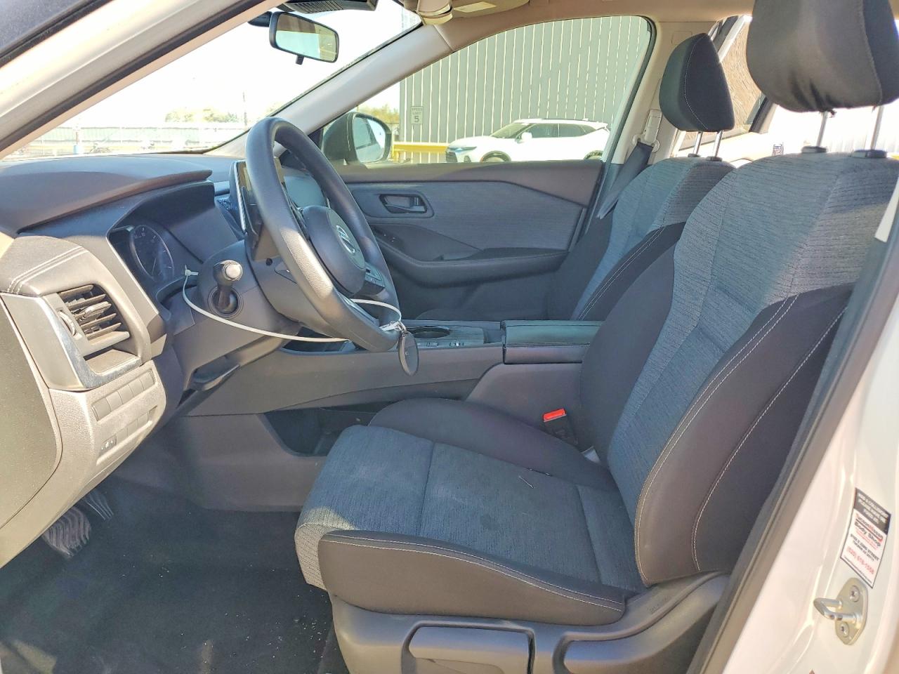 2021 NISSAN ROGUE S photo 7
