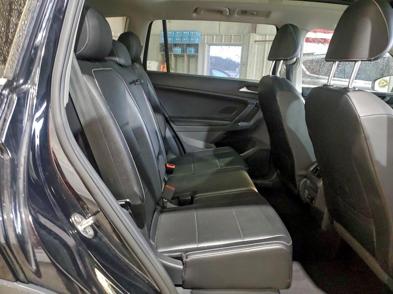 2021 VOLKSWAGEN TIGUAN SE photo 11