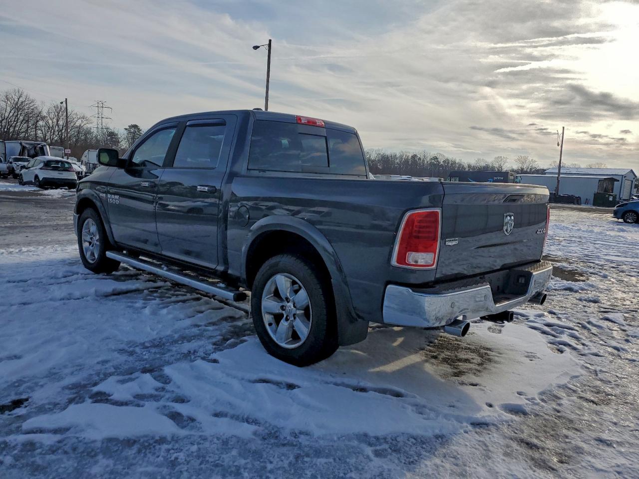 2014 RAM 1500 LARAMIE photo 2