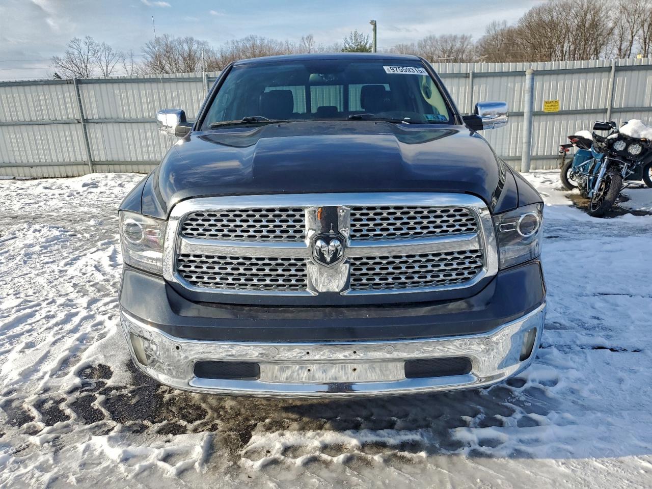 2014 RAM 1500 LARAMIE photo 5