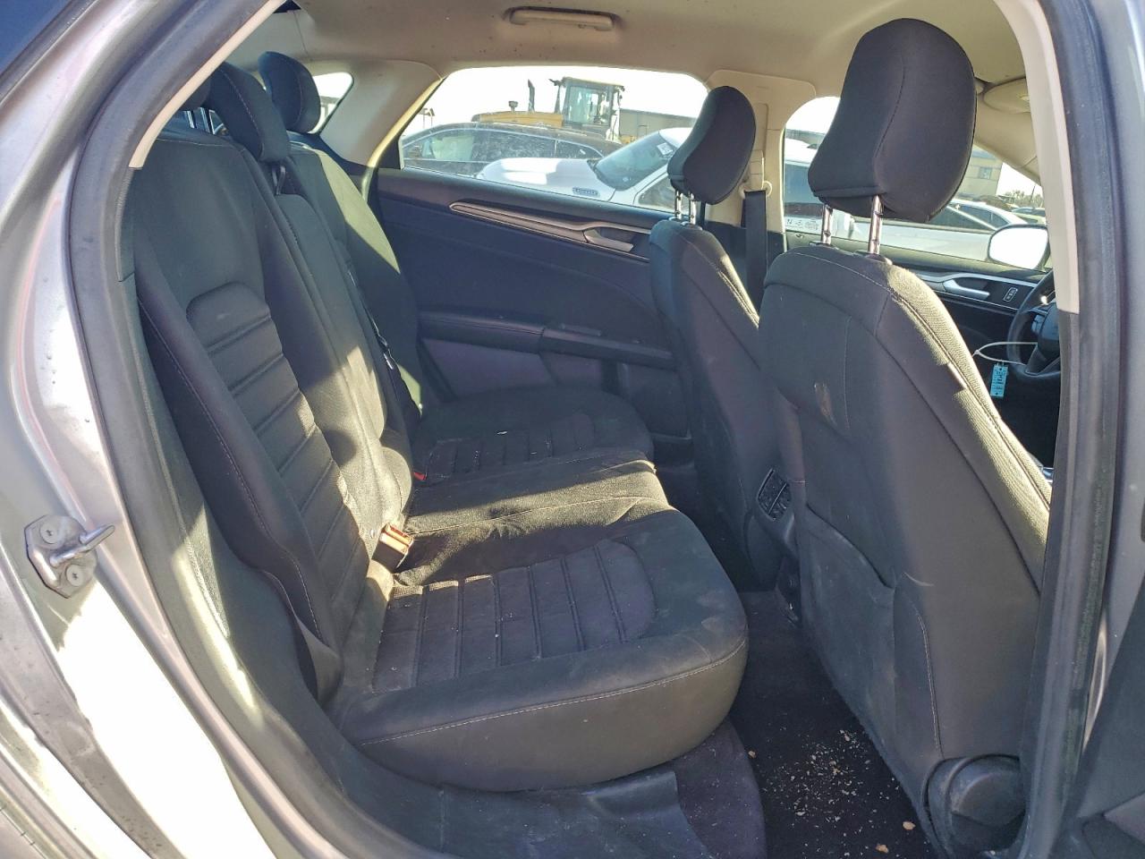2020 FORD FUSION SE photo 10