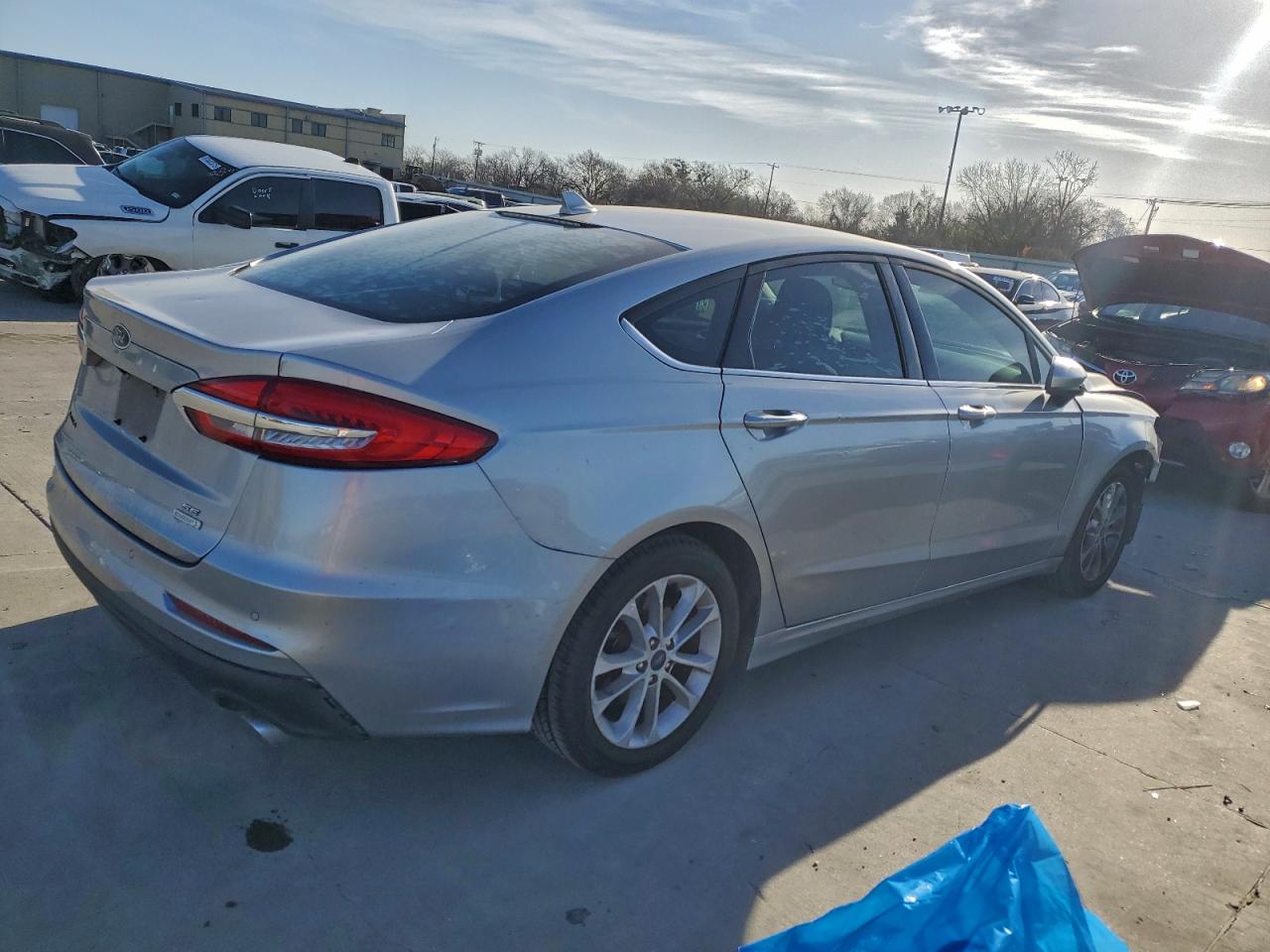 2020 FORD FUSION SE photo 3