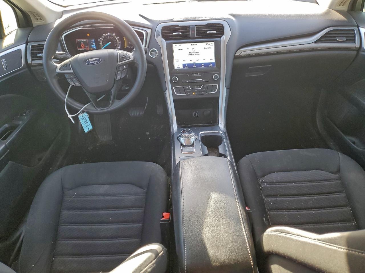 2020 FORD FUSION SE photo 8