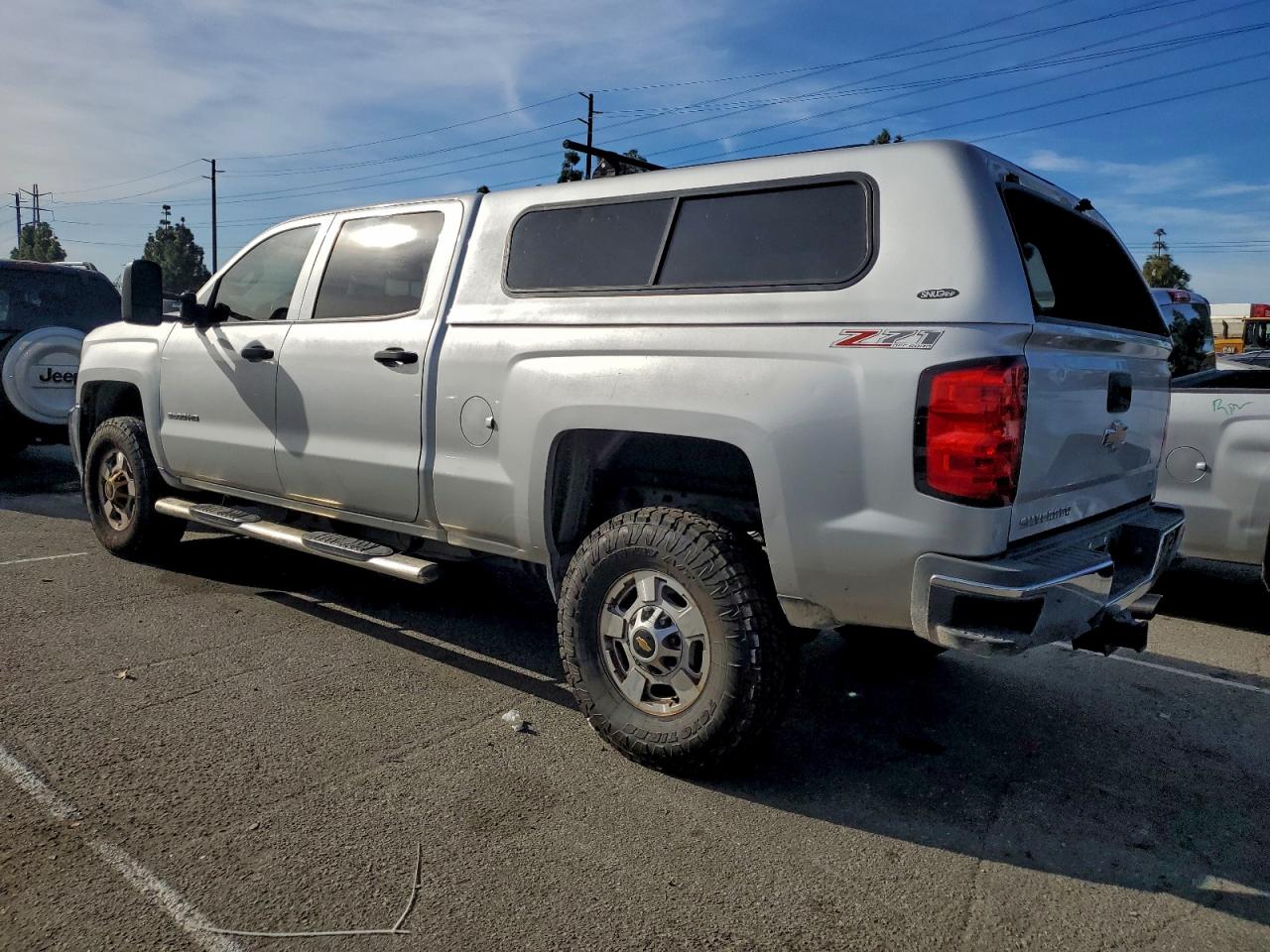 2015 CHEVROLET SILVERADO K2500 HEAVY DUTY LT photo 2