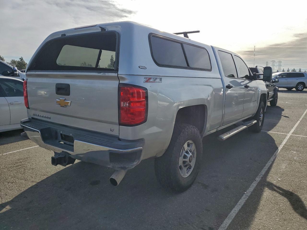 2015 CHEVROLET SILVERADO K2500 HEAVY DUTY LT photo 3