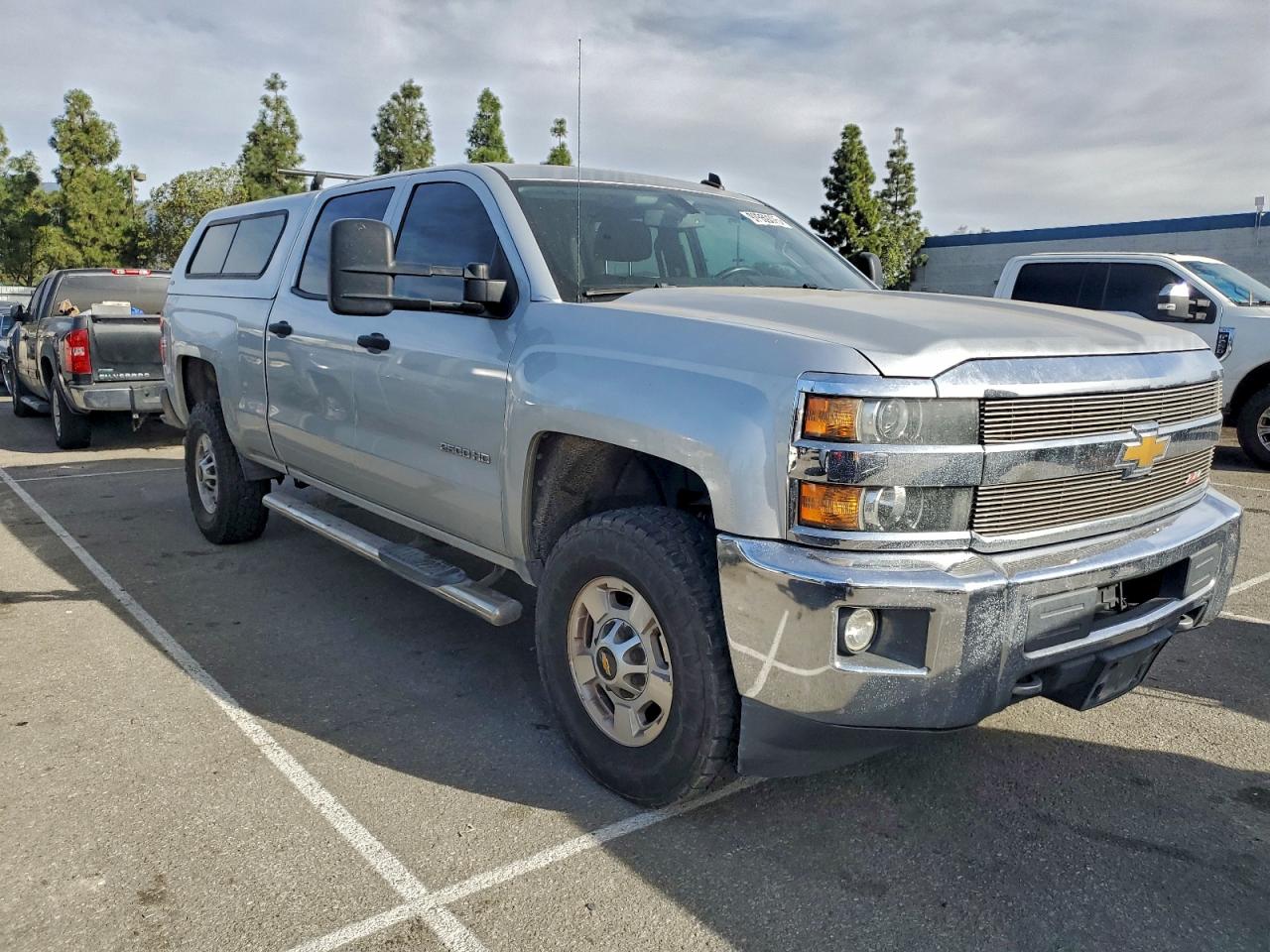 2015 CHEVROLET SILVERADO K2500 HEAVY DUTY LT photo 4