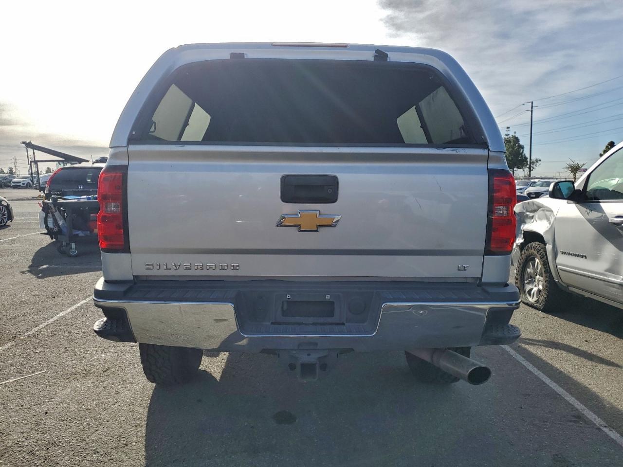 2015 CHEVROLET SILVERADO K2500 HEAVY DUTY LT photo 6