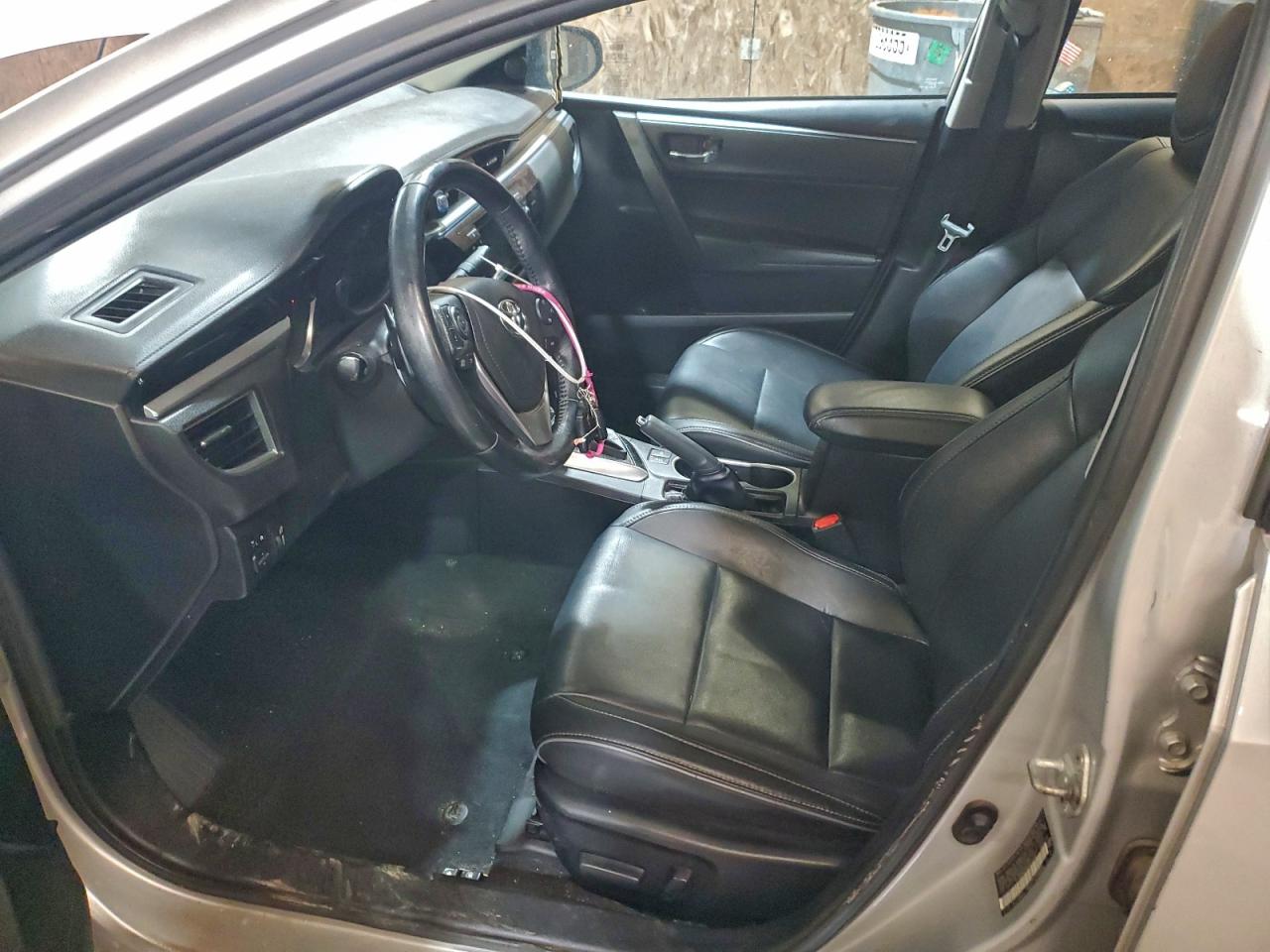 2016 TOYOTA COROLLA L photo 7
