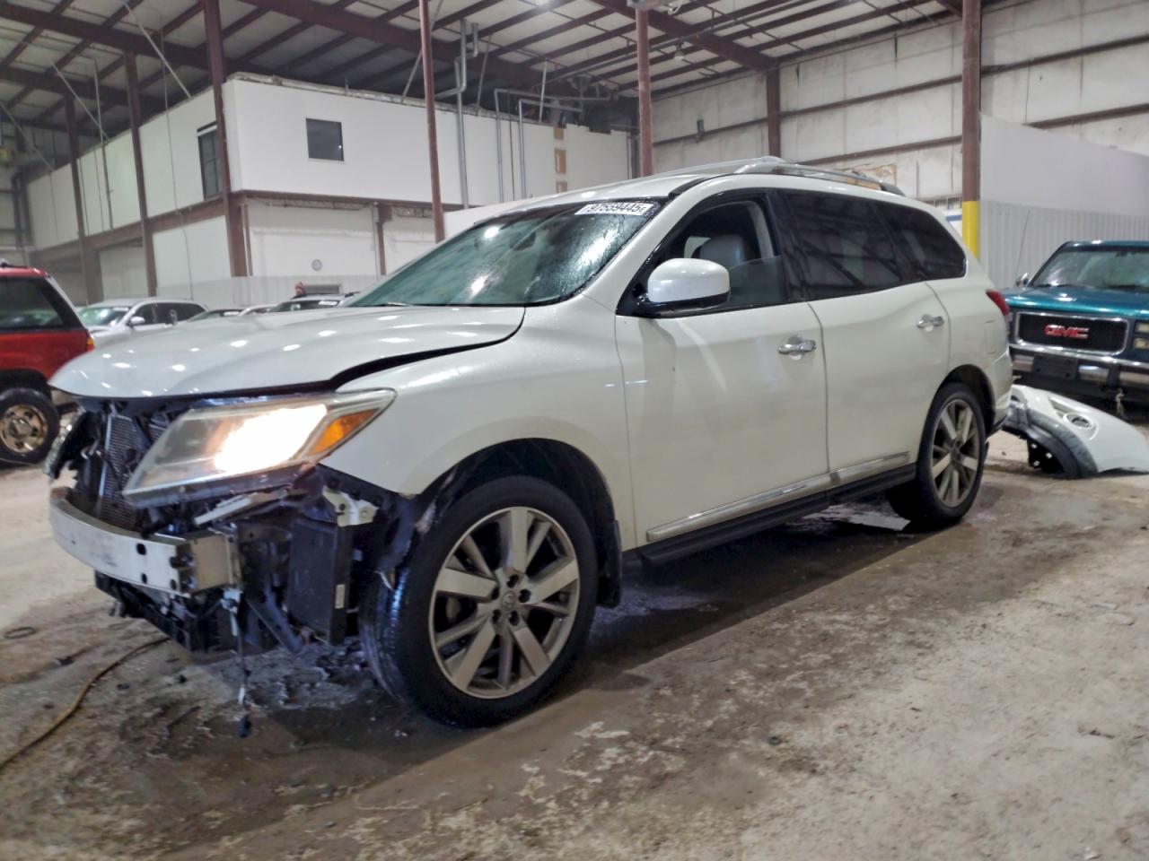 2013 NISSAN PATHFINDER