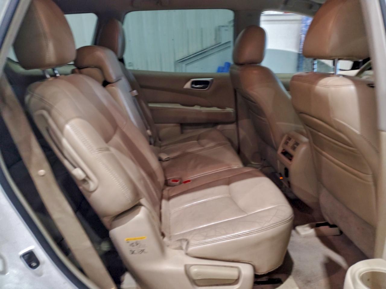2013 NISSAN PATHFINDER S photo 11