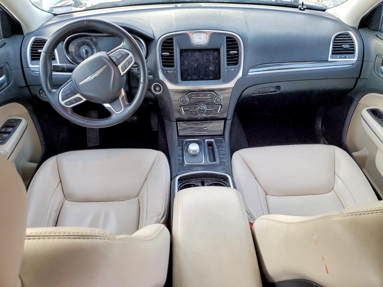 2021 CHRYSLER 300 TOURING photo 8