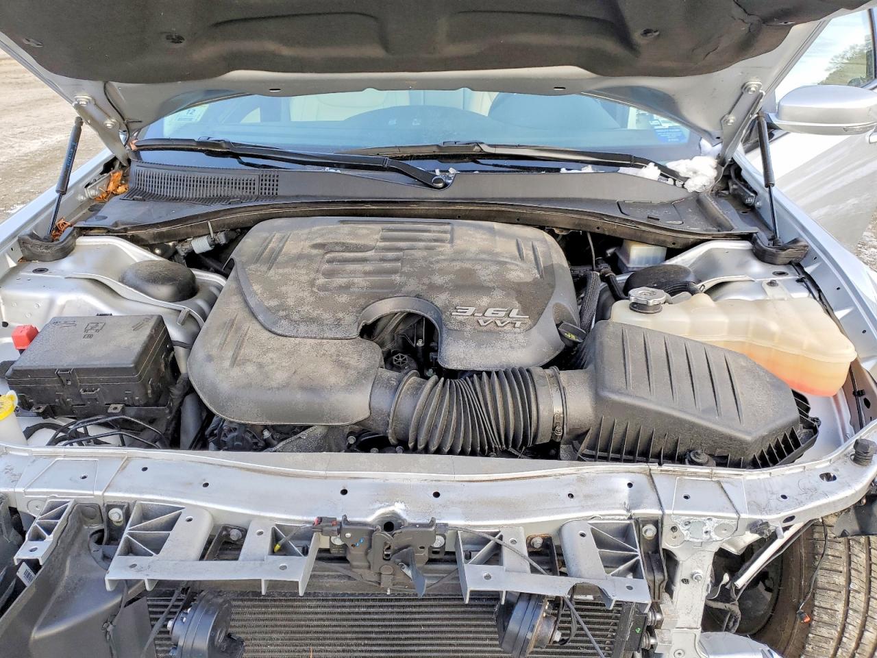 2021 CHRYSLER 300 TOURING photo 11