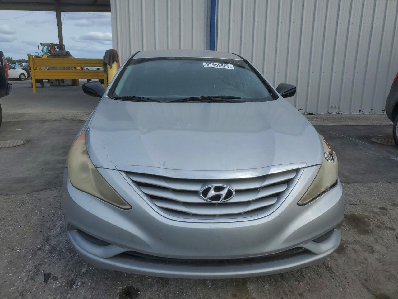 2012 HYUNDAI SONATA GLS photo 5