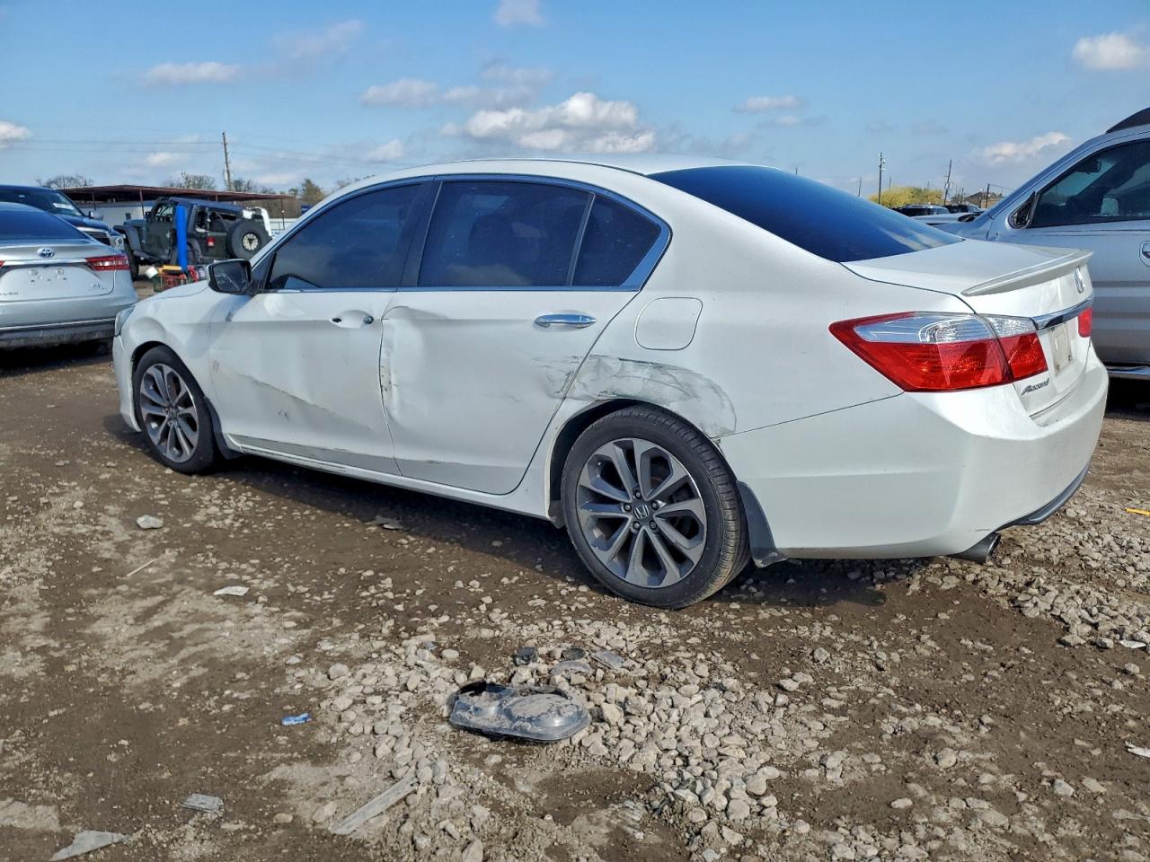 2015 HONDA ACCORD SPORT photo 2