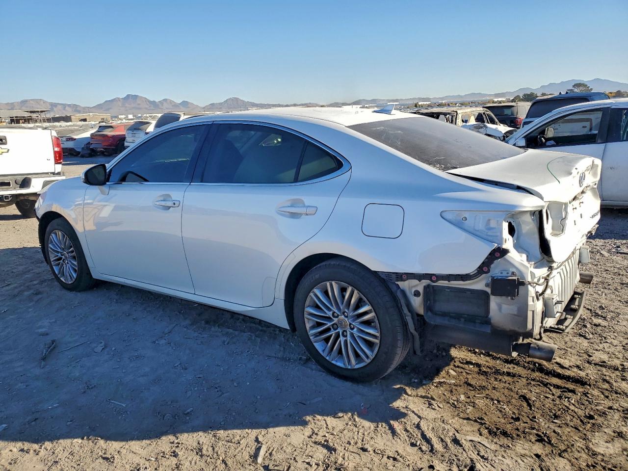 2013 LEXUS ES 350 photo 2