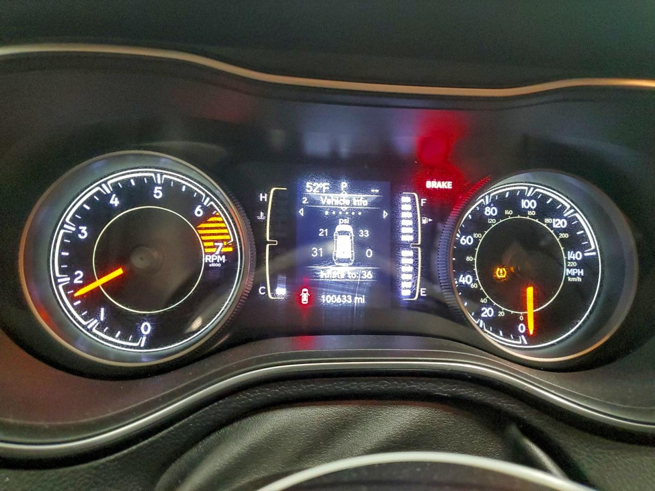 2019 JEEP CHEROKEE LATITUDE PLUS photo 9