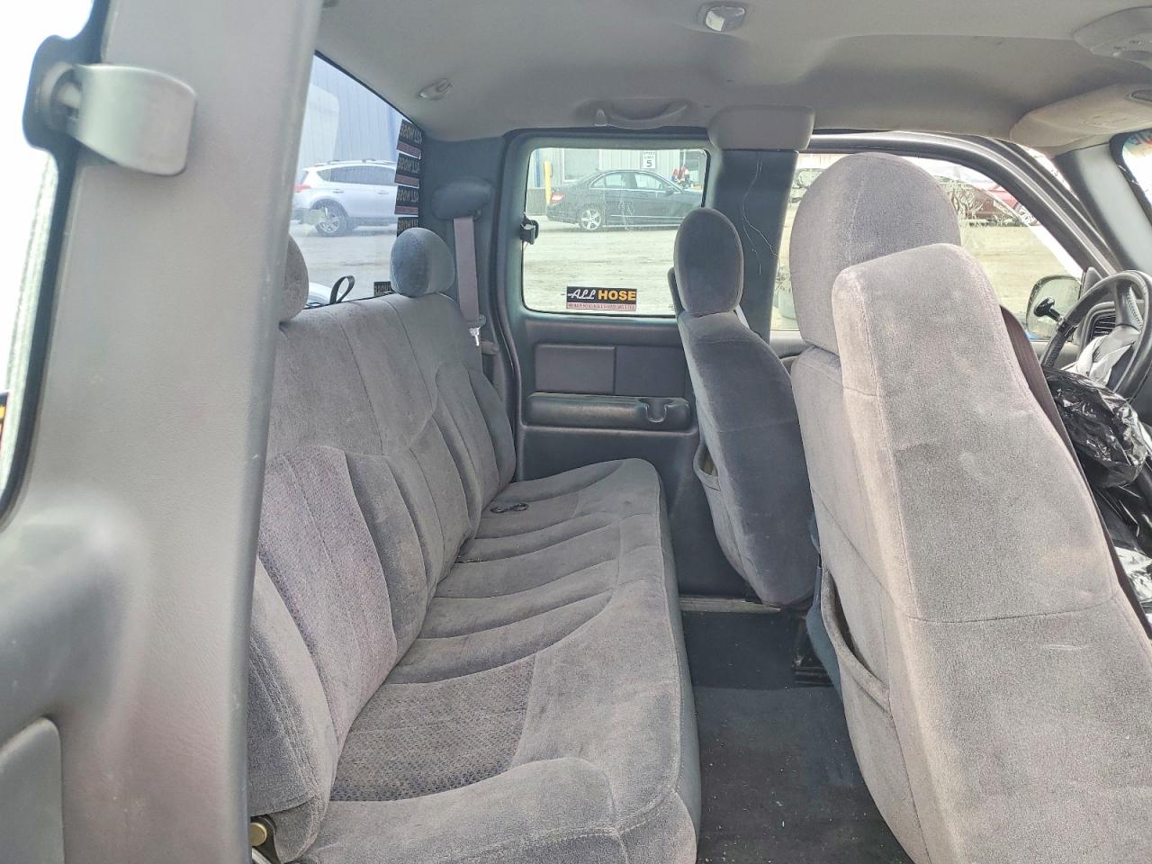 2002 CHEVROLET SILVERADO C1500 photo 10