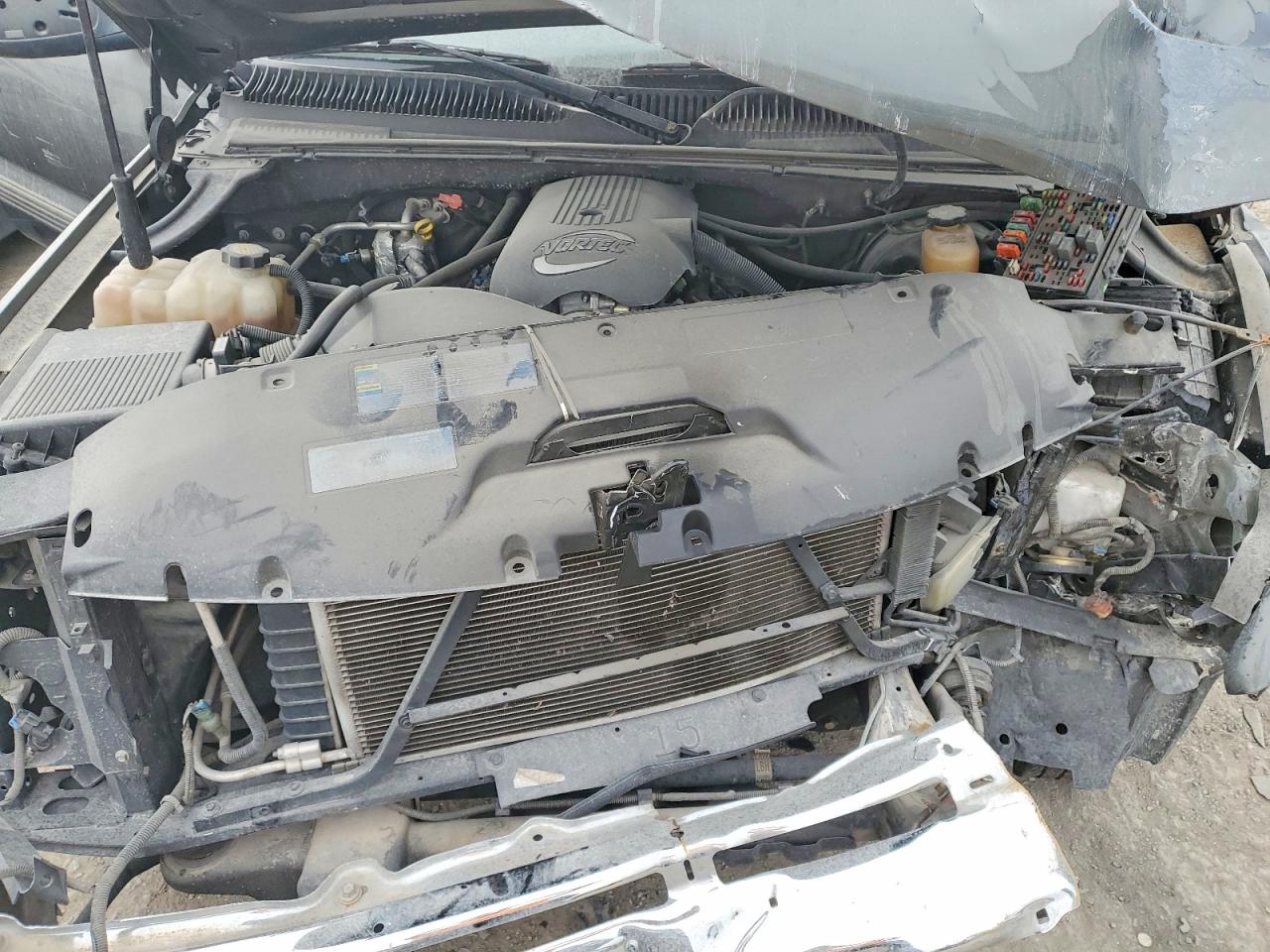 2002 CHEVROLET SILVERADO C1500 photo 11