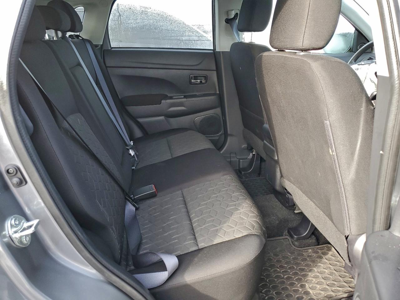 2025 MITSUBISHI OUTLANDER SPORT S photo 11