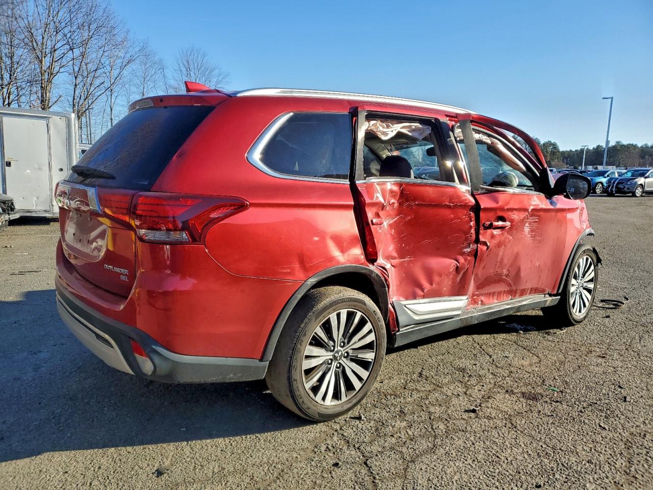 2019 MITSUBISHI OUTLANDER SE photo 3