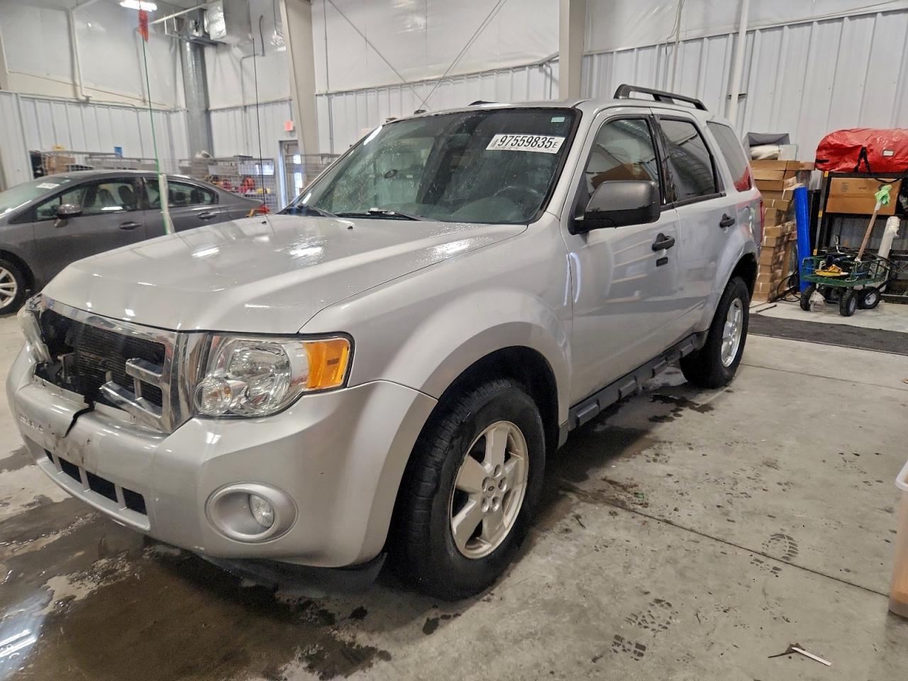 2011 FORD ESCAPE