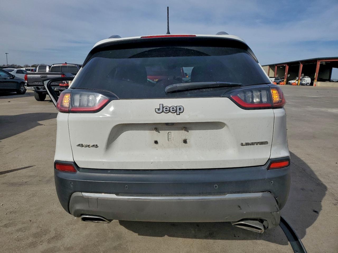 2019 JEEP CHEROKEE LIMITED photo 6