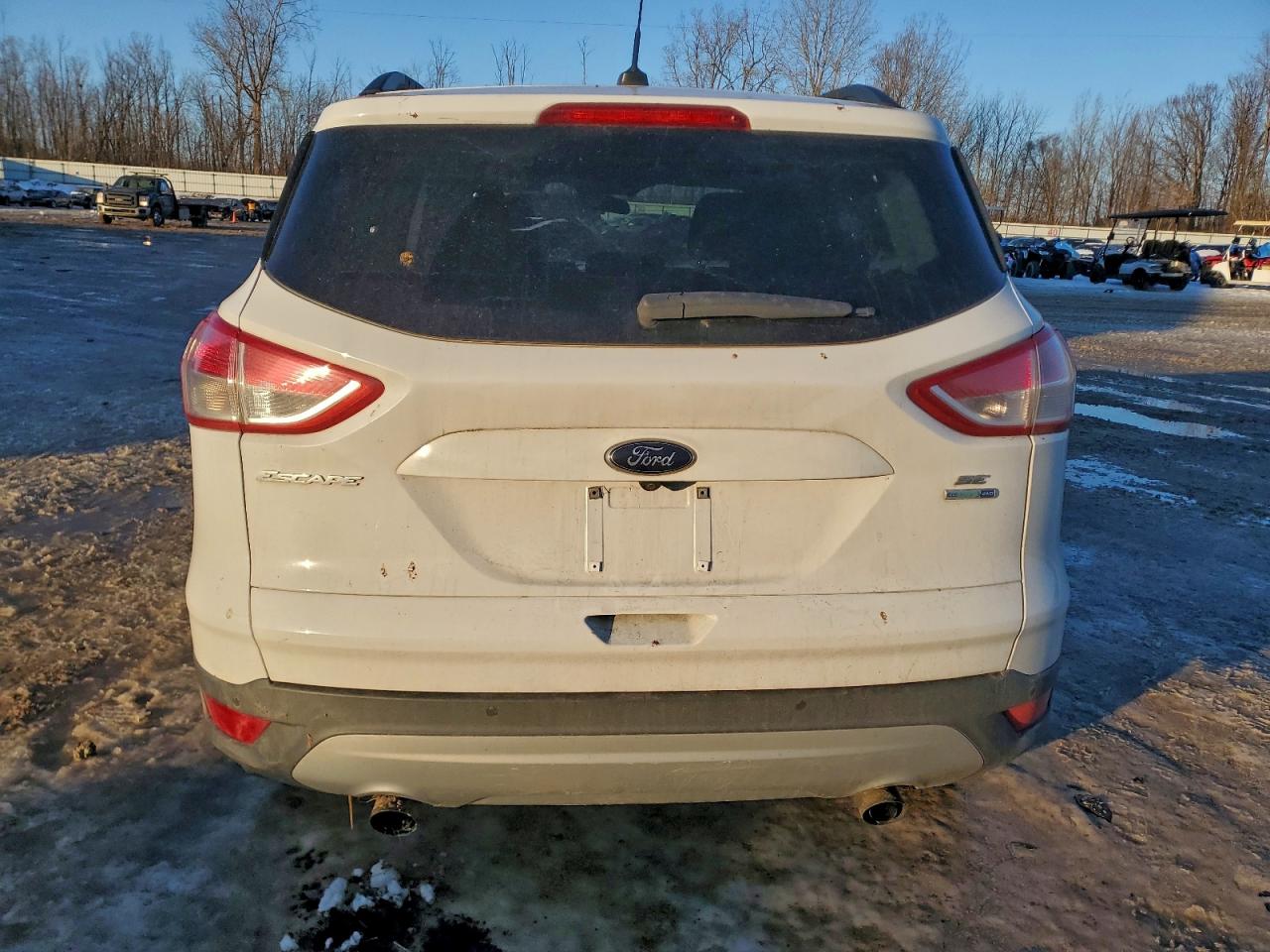 2016 FORD ESCAPE SE photo 11