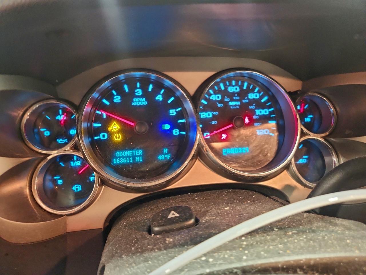 2010 CHEVROLET SILVERADO C1500 LT photo 9