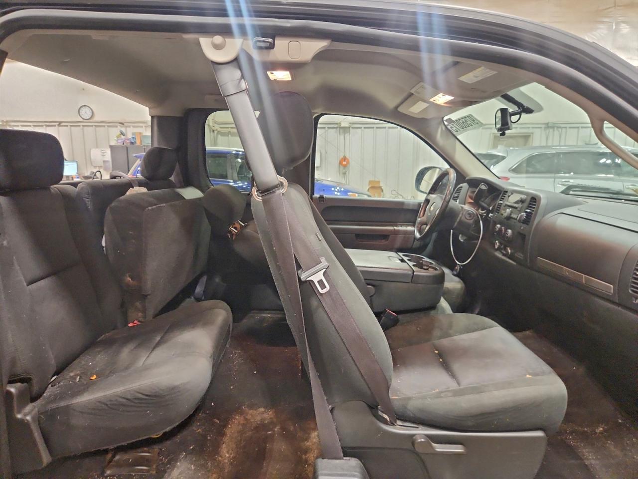 2010 CHEVROLET SILVERADO C1500 LT photo 10