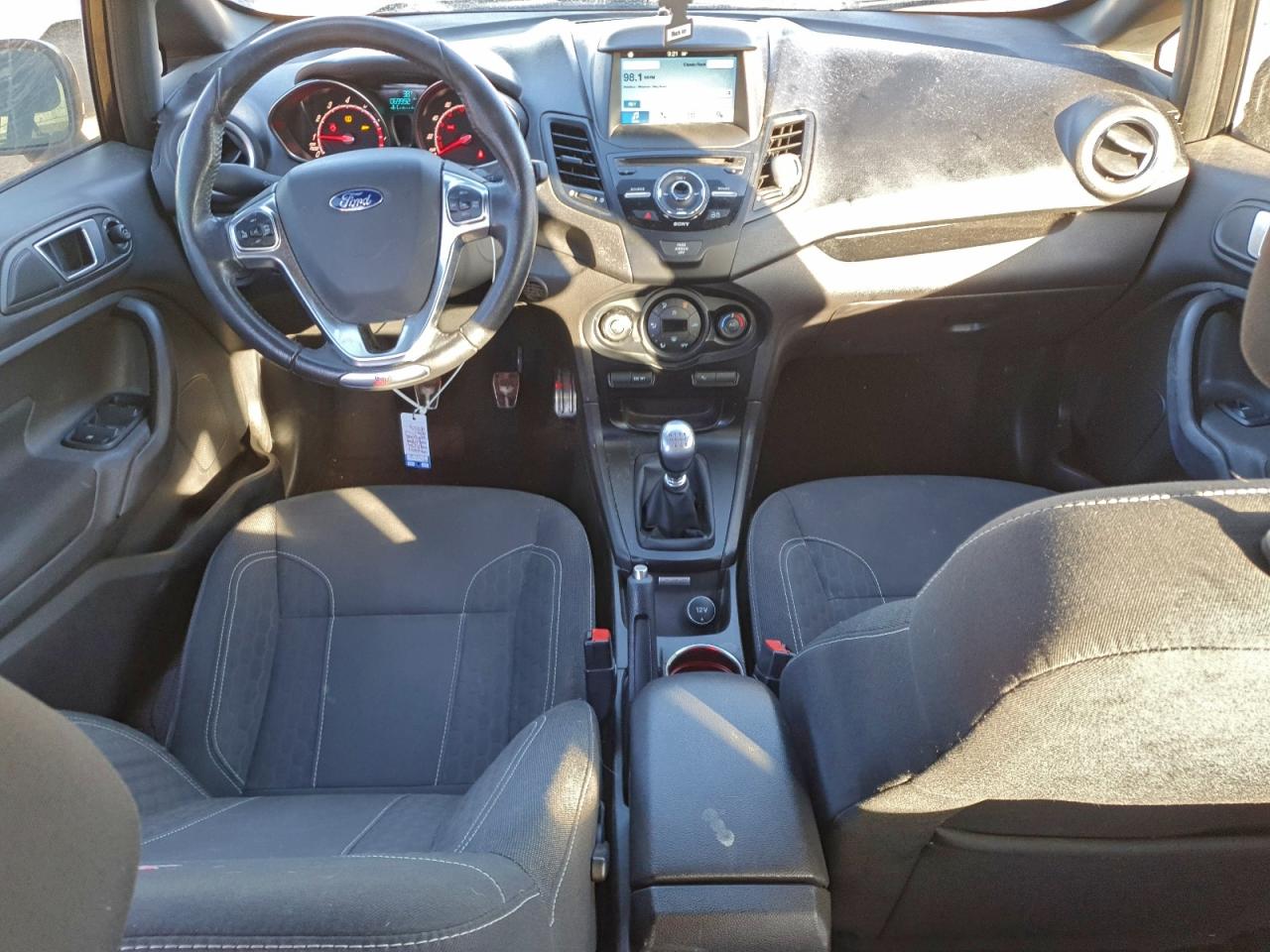 2016 FORD FIESTA ST photo 8