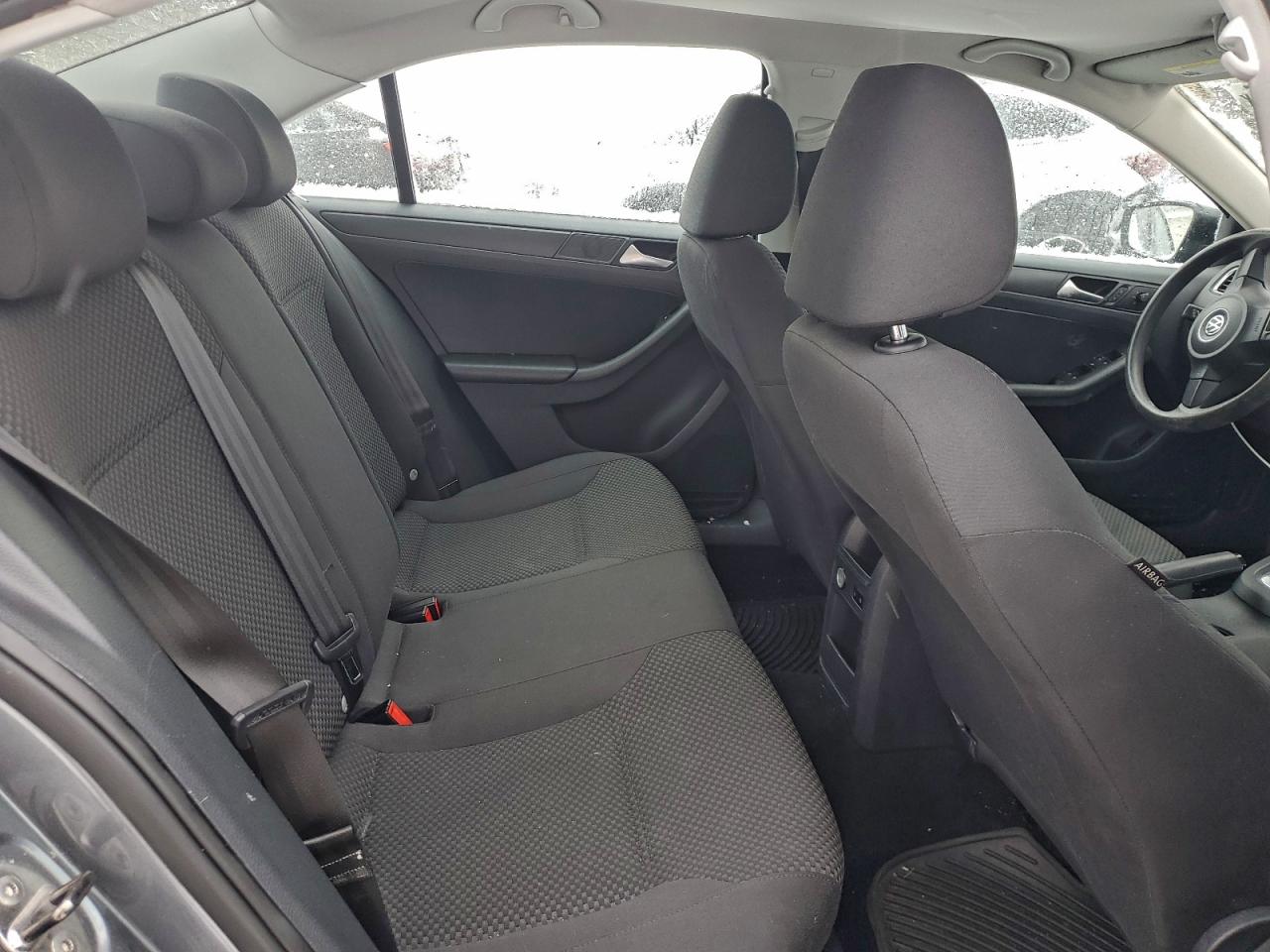 2013 VOLKSWAGEN JETTA BASE photo 10