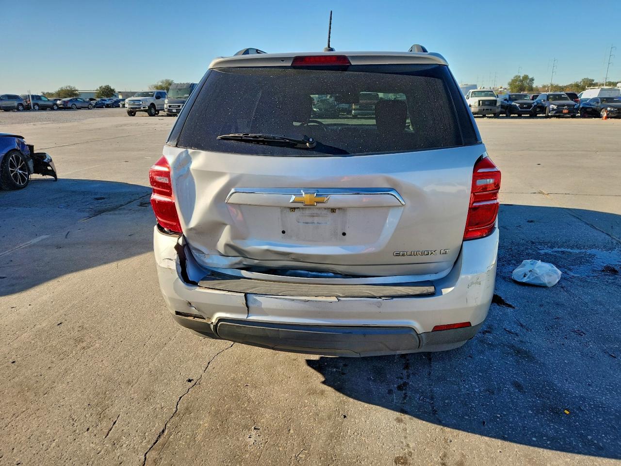 2016 CHEVROLET EQUINOX LT photo 16
