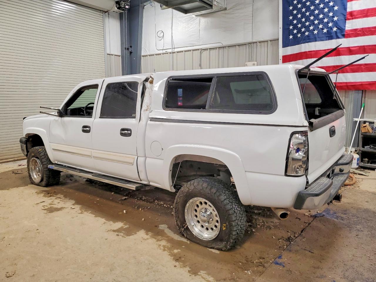 2005 CHEVROLET SILVERADO K1500 photo 3