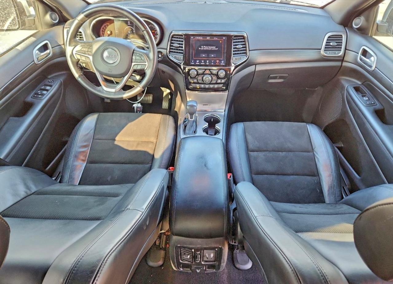 2020 JEEP GRAND CHEROKEE LAREDO photo 8