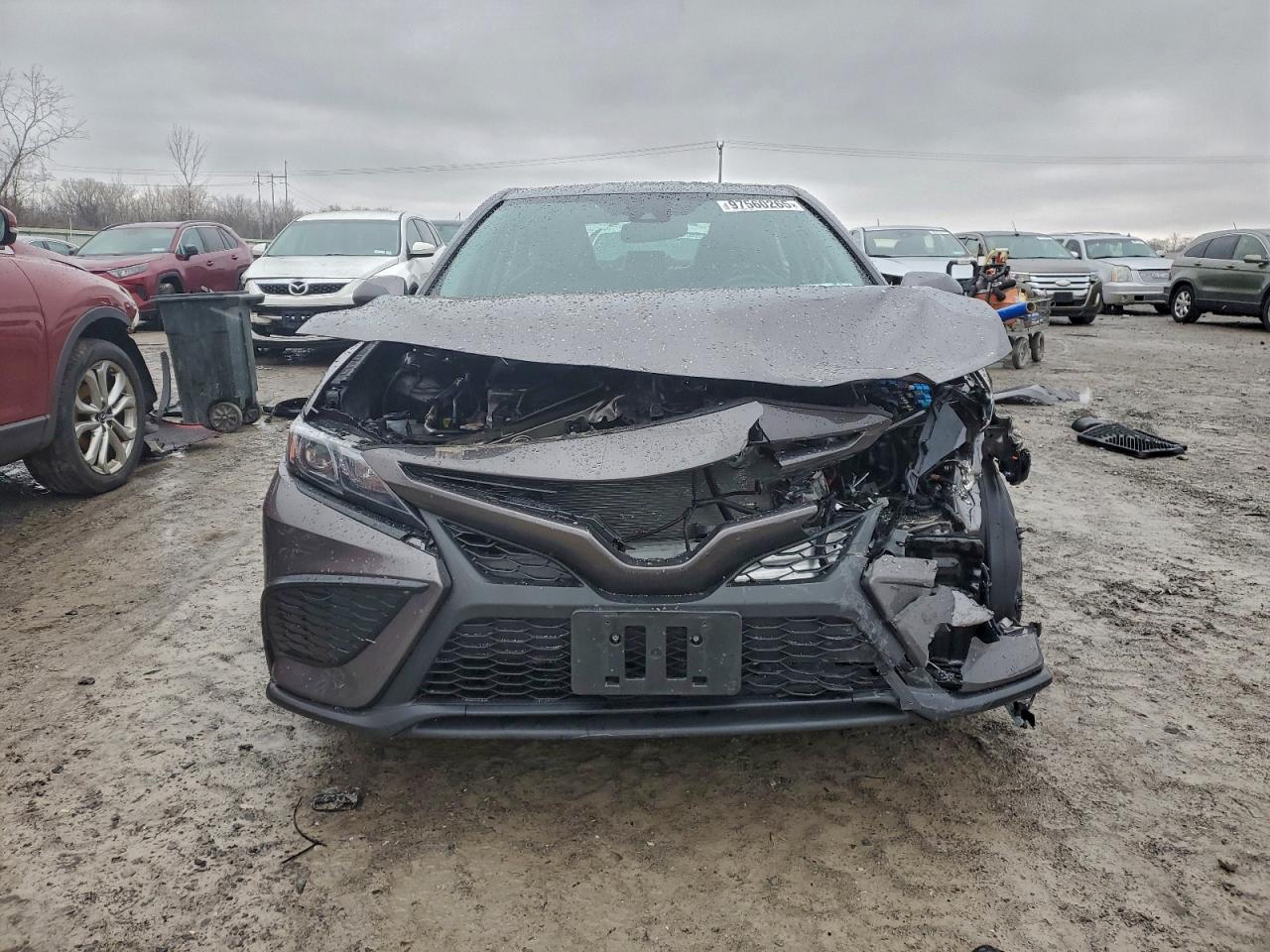 2022 TOYOTA CAMRY SE photo 5