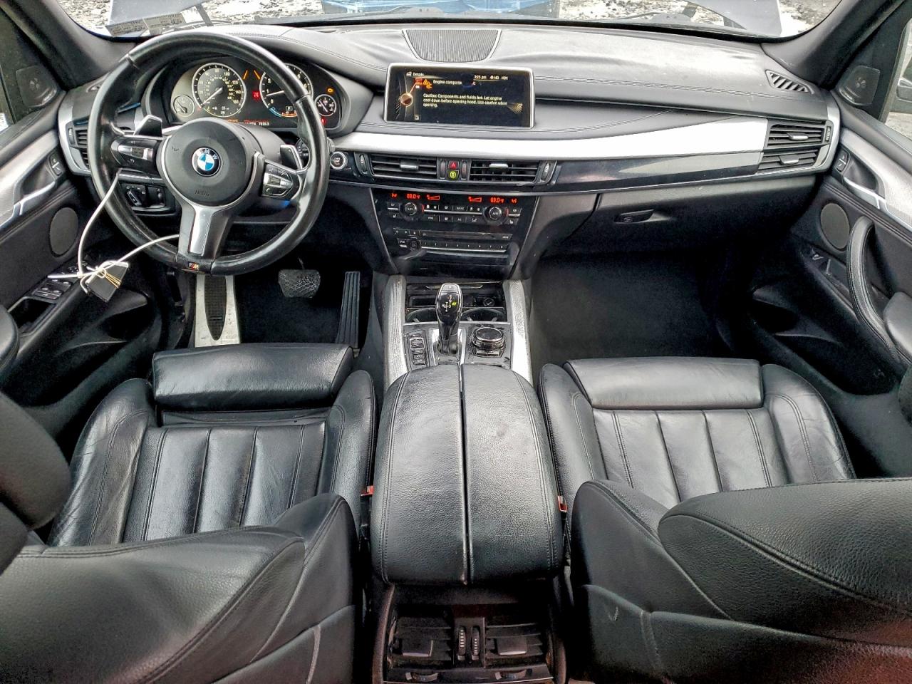 2016 BMW X5 XDRIVE50I photo 8
