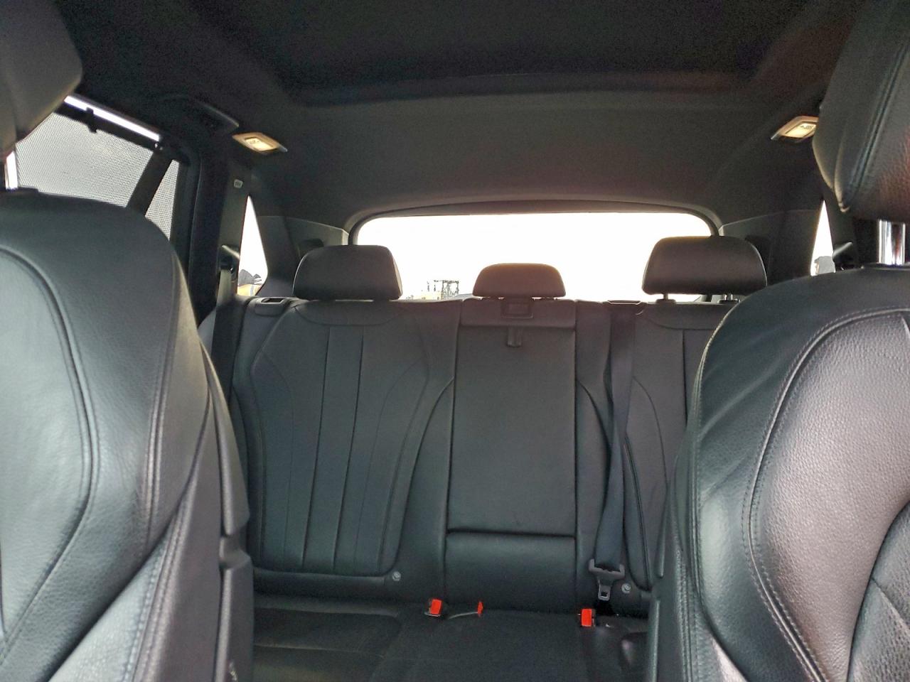 2016 BMW X5 XDRIVE50I photo 10