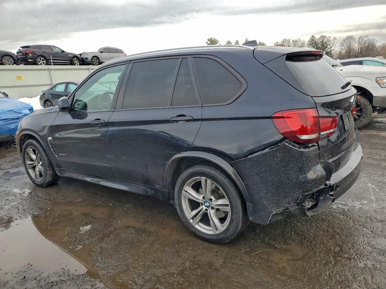 2016 BMW X5 XDRIVE50I photo 2