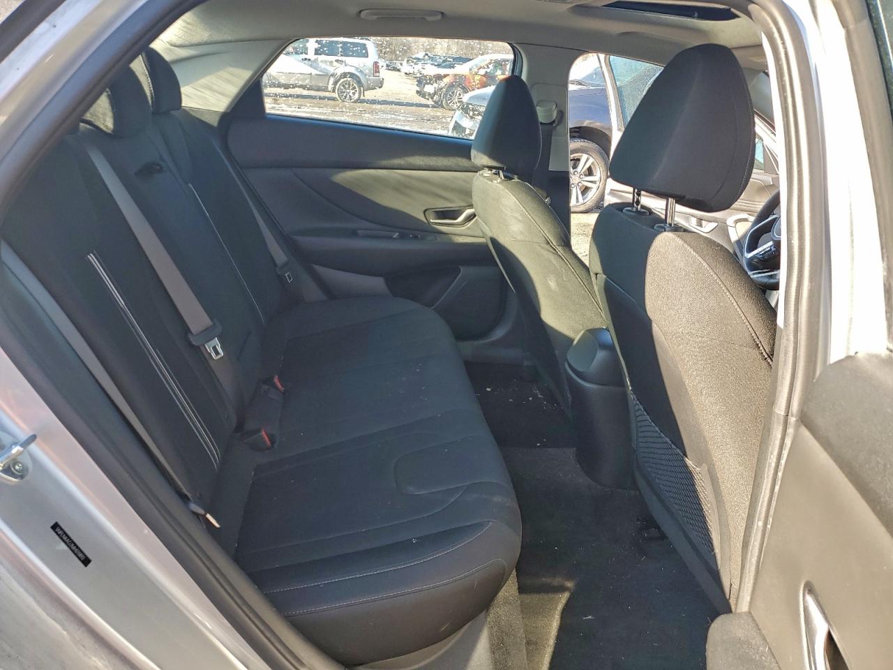 2021 HYUNDAI ELANTRA SEL photo 10