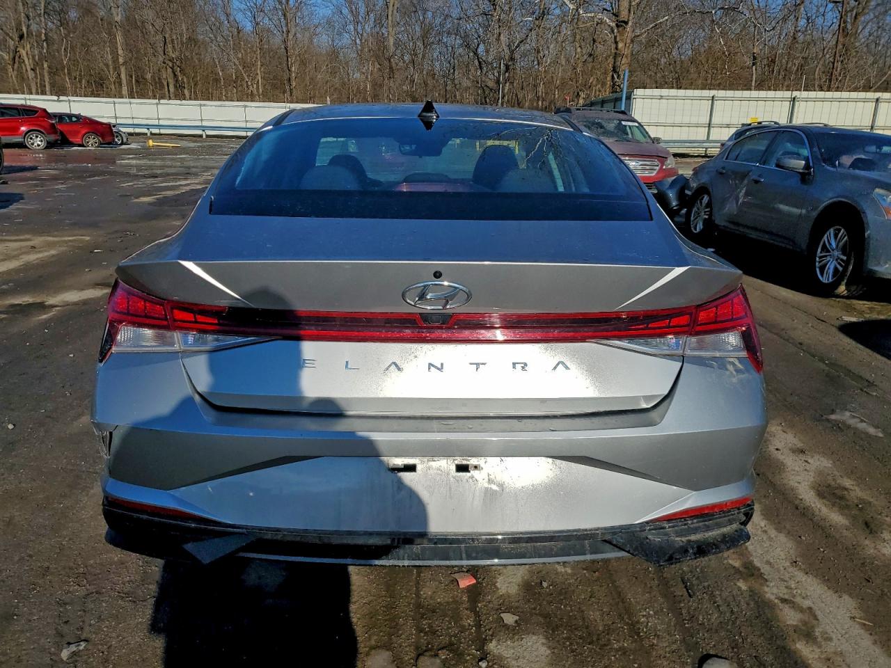 2021 HYUNDAI ELANTRA SEL photo 6