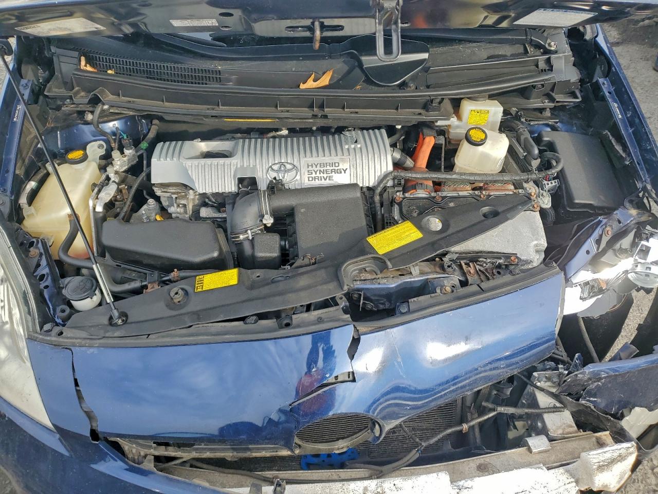 2012 TOYOTA PRIUS photo 11