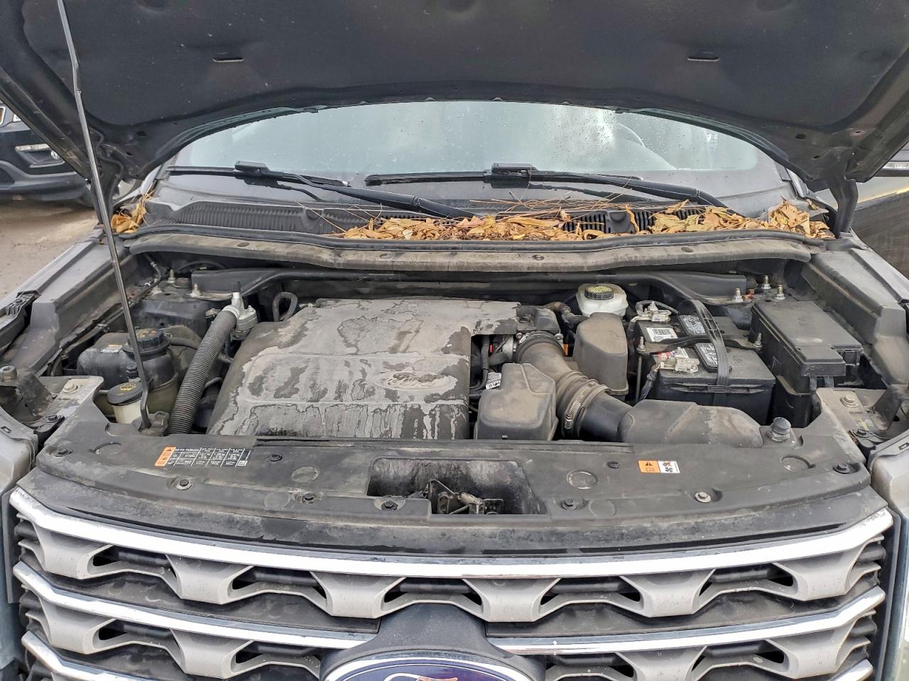 2016 FORD EXPLORER XLT photo 12