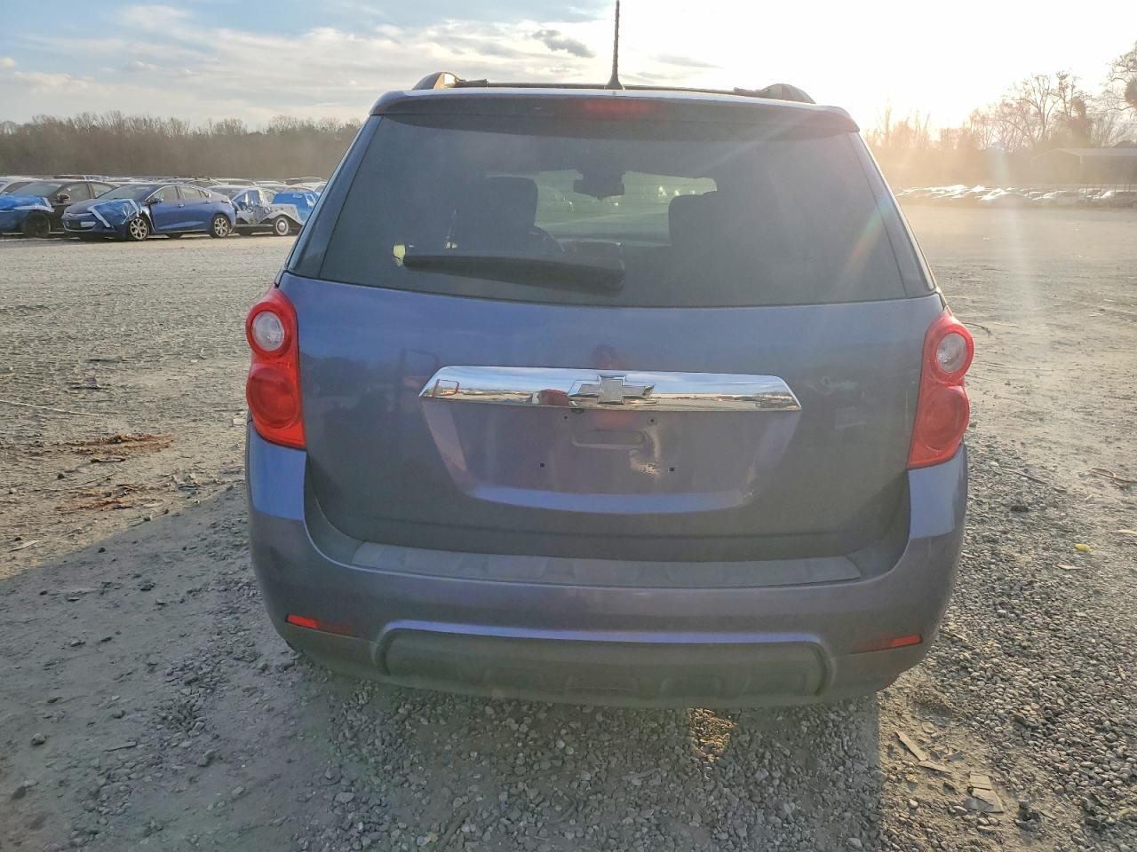 2013 CHEVROLET EQUINOX LT photo 6