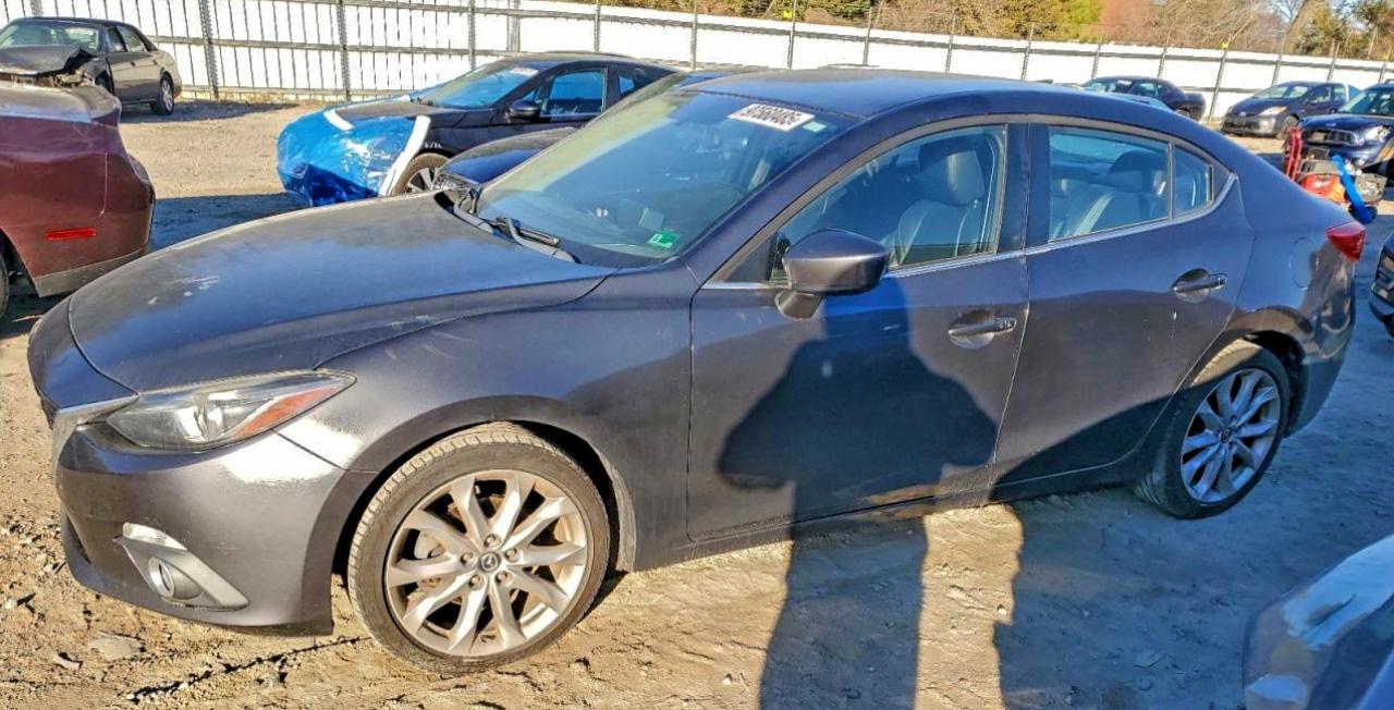 2014 MAZDA 3