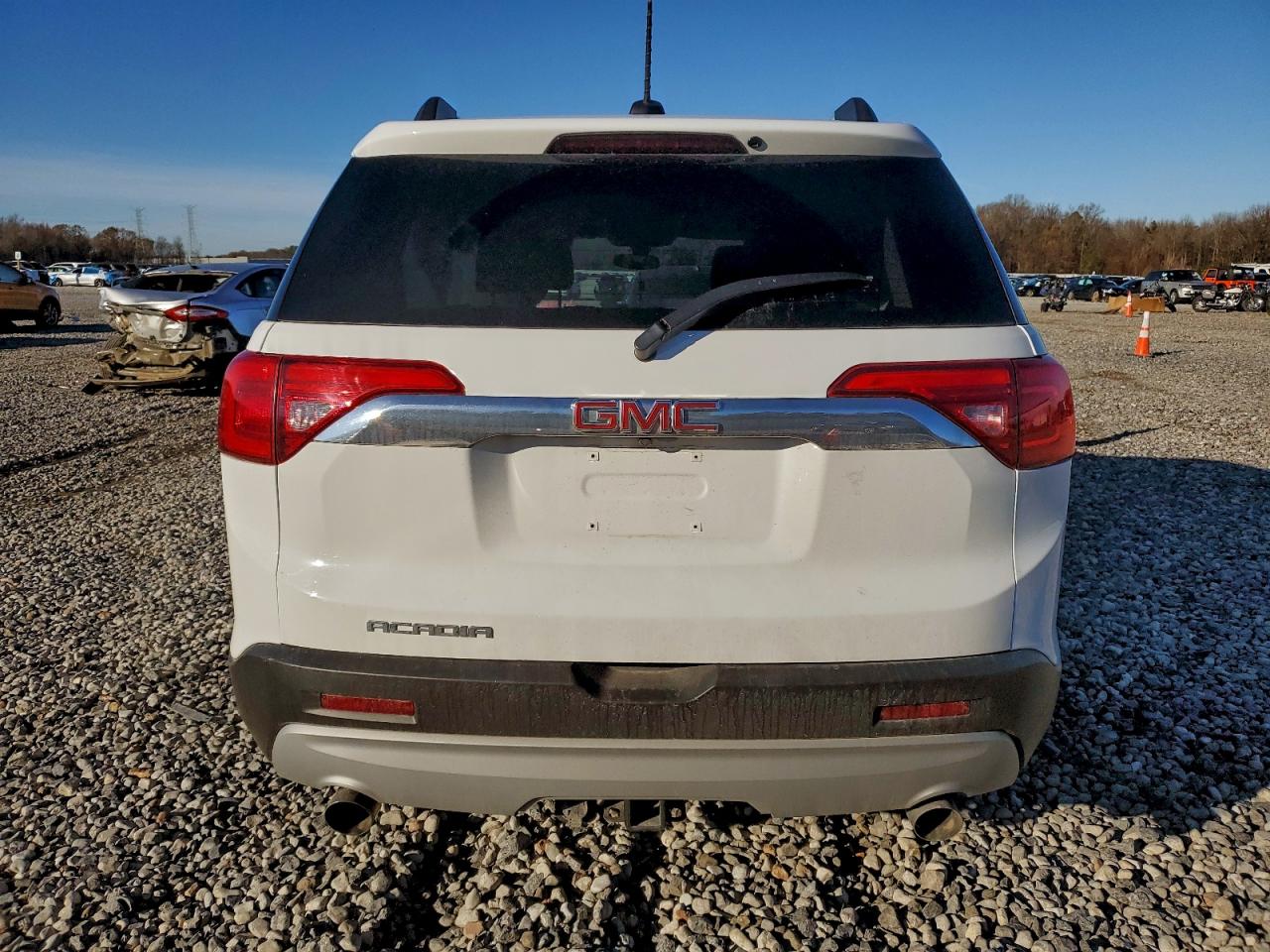 2017 GMC ACADIA SLE photo 11