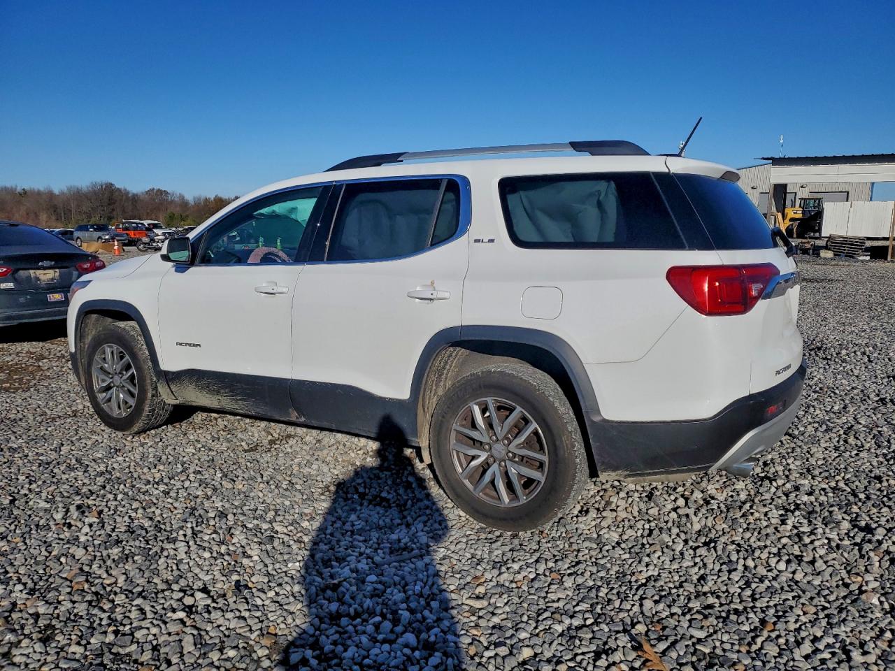 2017 GMC ACADIA SLE photo 3
