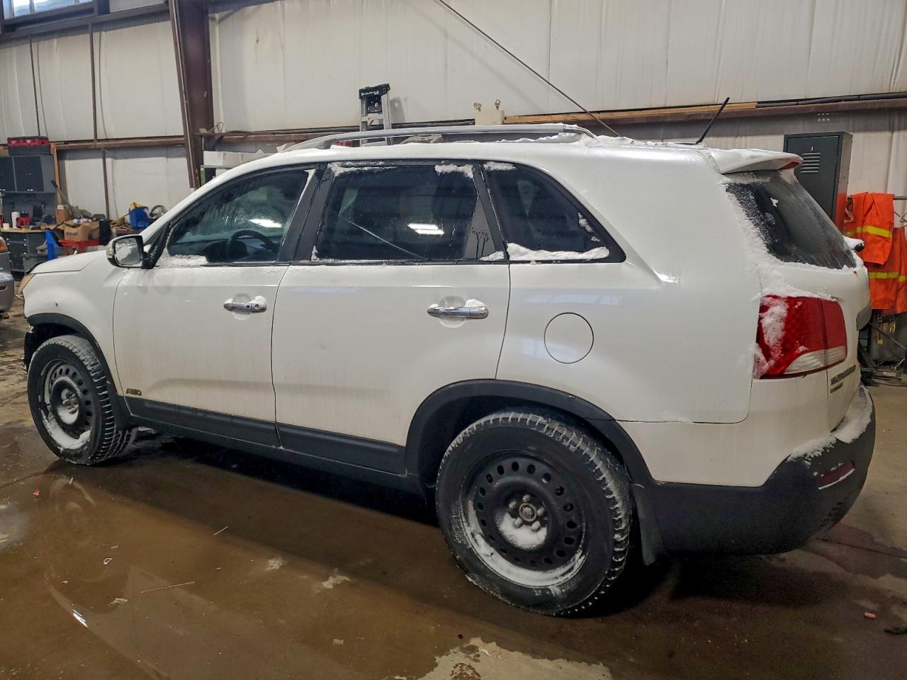 2011 KIA SORENTO EX photo 2