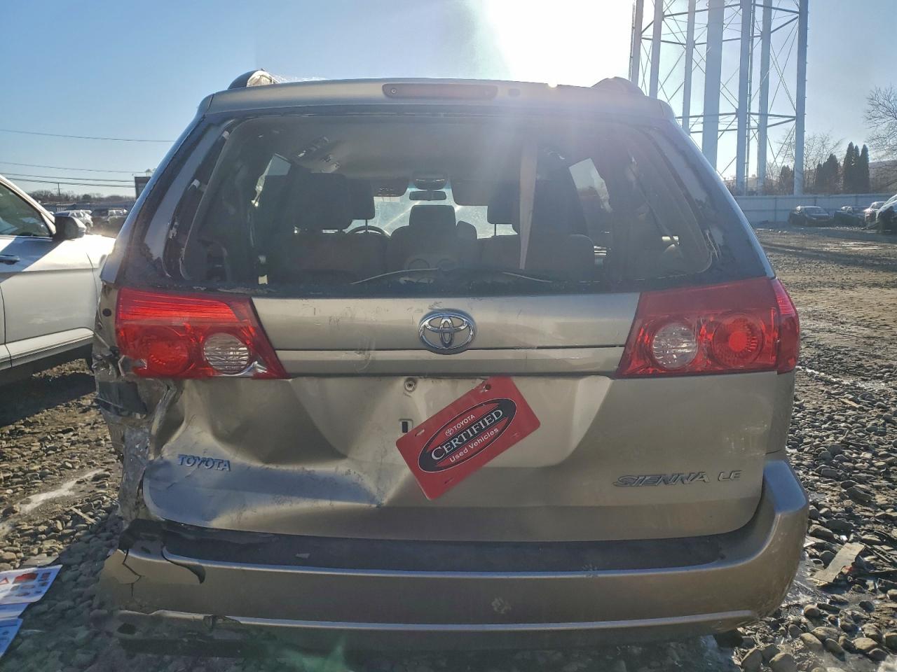 2009 TOYOTA SIENNA CE photo 6