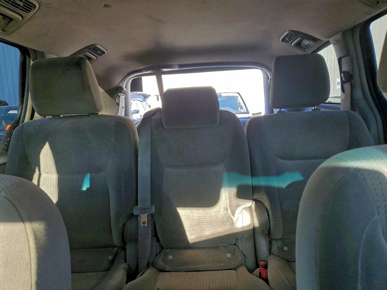 2009 TOYOTA SIENNA CE photo 10