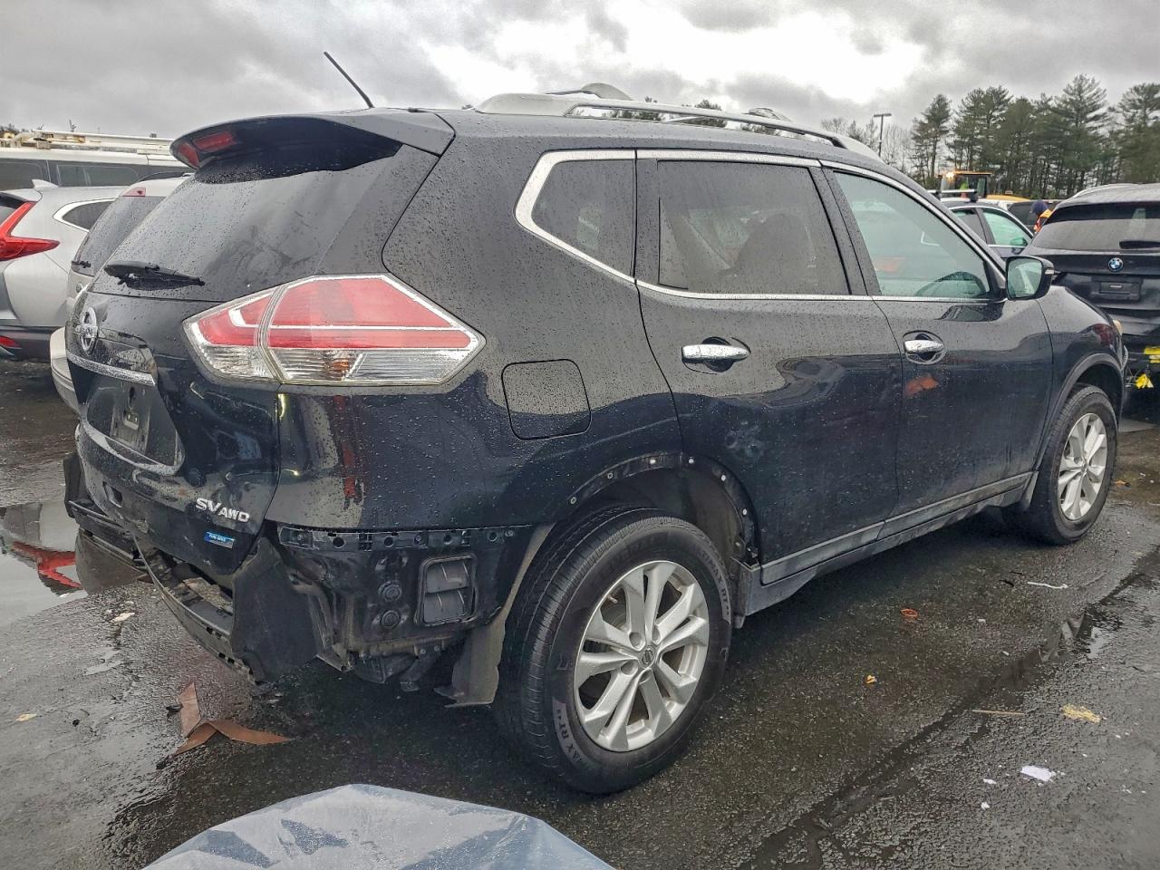 2014 NISSAN ROGUE S photo 3